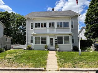 5 Fountain St, West Warwick, RI 02893