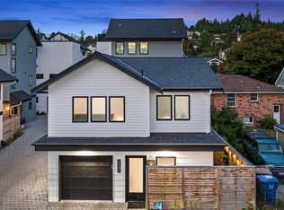 3239 61st Ave SW #C, Seattle, WA 98116