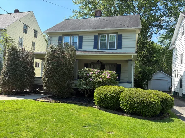 722 Pine St, Meadville, PA 16335