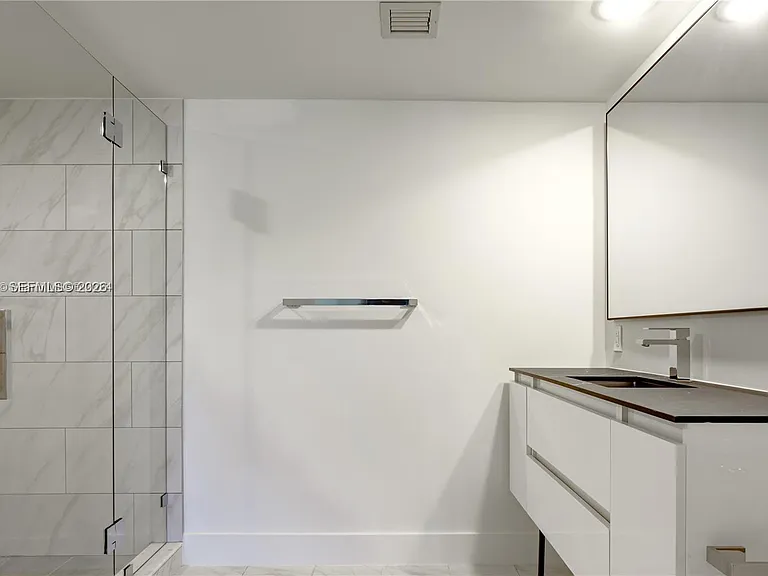4400 Sunrise Blvd #S2-A — Photo 15