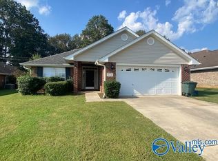 113 Shadow Ct SW, Huntsville, AL 35824