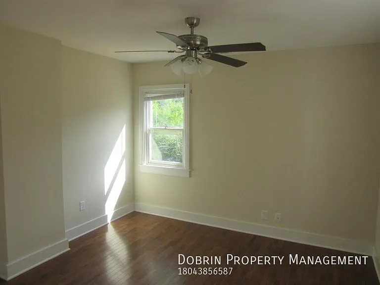 1307 W Clay St — Photo 8