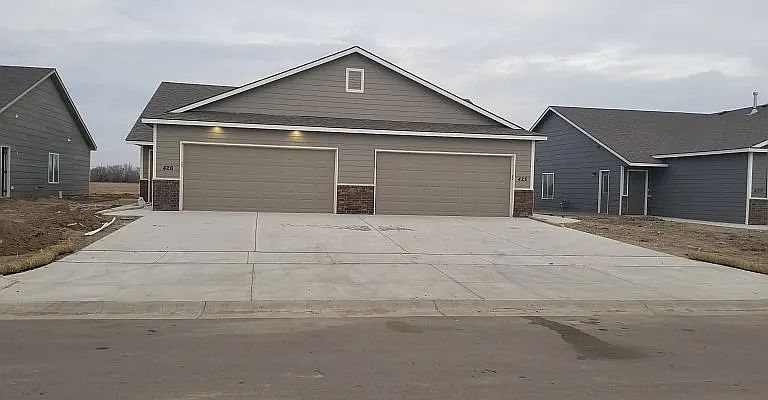 1st image of 1621 E Horstmann Ct #1621