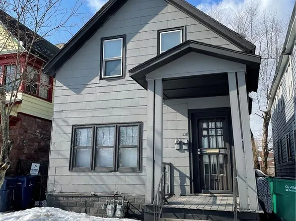 28 Chester St, Buffalo, NY 14208