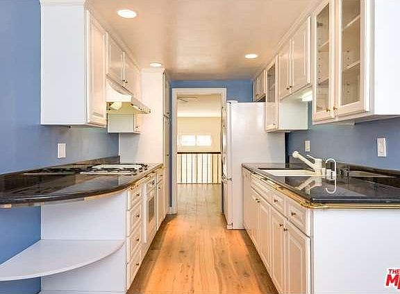 4th image of 11260 Overland Ave APT 7B