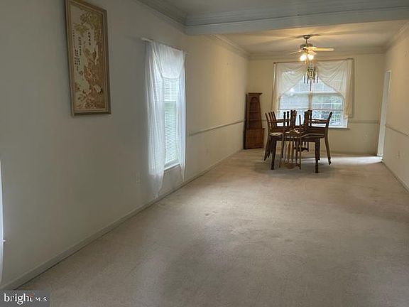 3rd image of 8 Quarry Ct