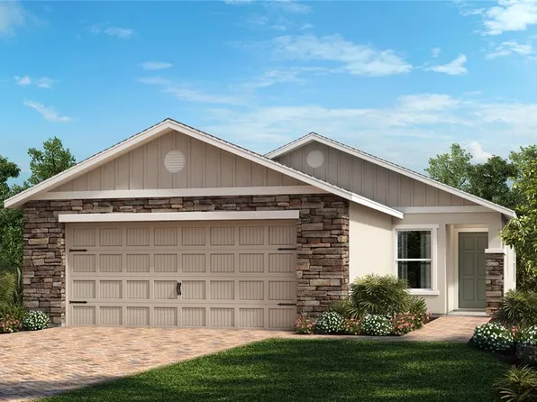 323 Sequoia Dr, Lake Wales, FL 33859