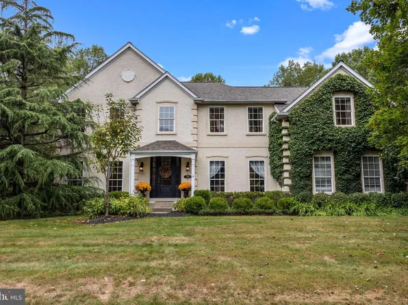 389 Twig Ln, Yardley, PA 19067