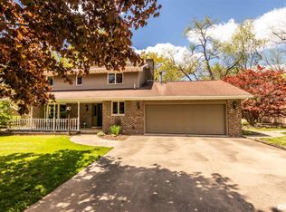 29353 N Bitner Rd, Glasford, IL 61533