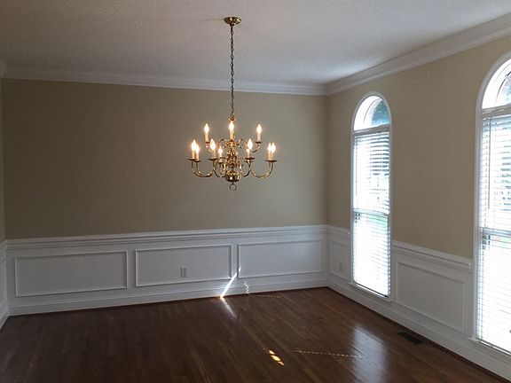 4th image of 2525 Kirkholm Dr