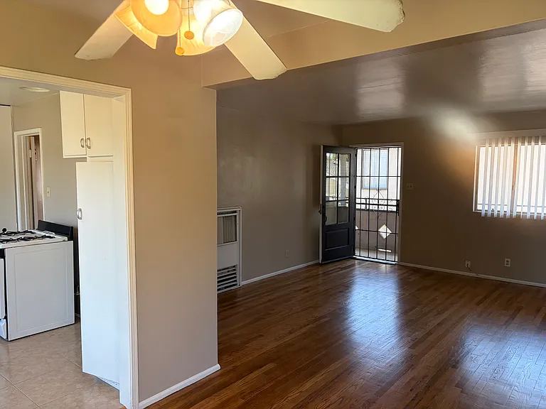 5365 E Greenmeadow Rd #5365 — Photo 10