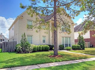 3007 Ravensport Dr, Pearland, TX 77584