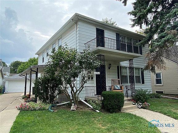 2nd image of 1610 Yosemite Dr