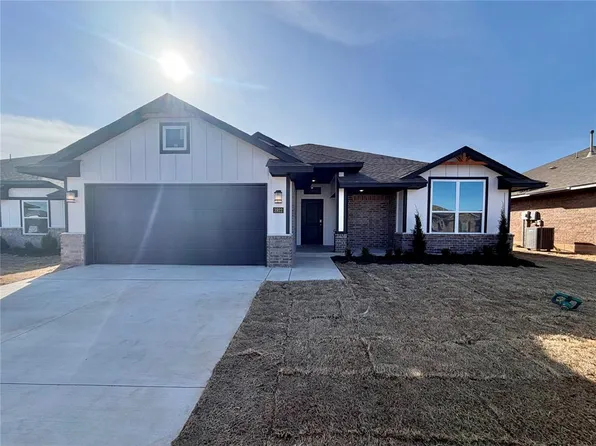 3922 Caraway Ln, Norman, OK 73026