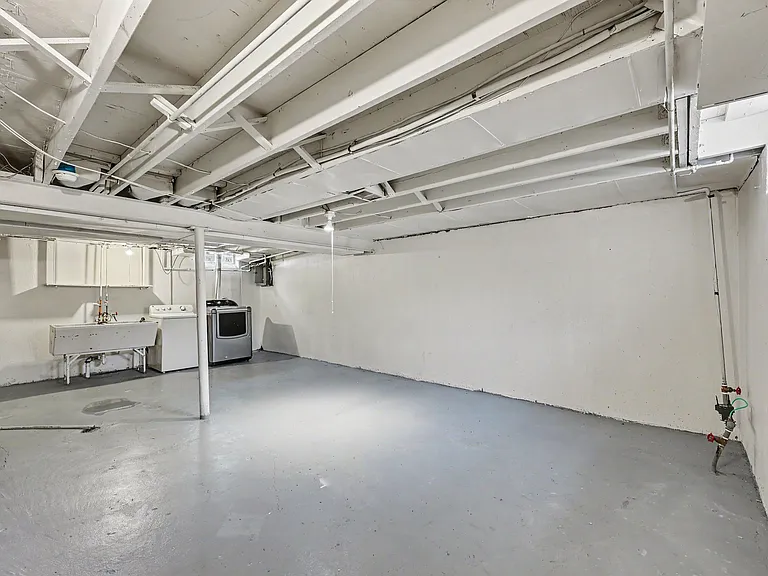 104 Crocker Blvd — Photo 11