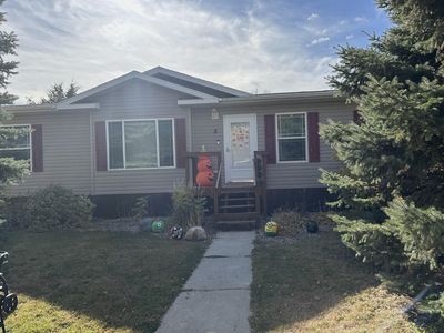8 E 4th Ave, Groton, SD, 57445
