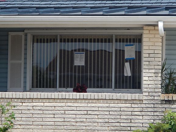 2nd image of 1509 Bunker Hill Dr