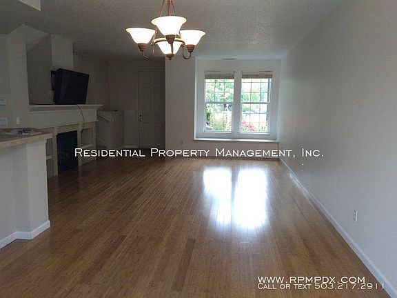 4th image of 6783 NE Rosebay Dr