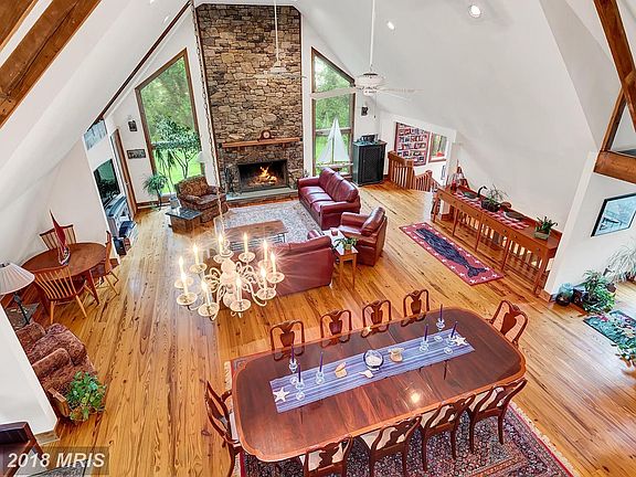 3rd image of 352 Gallop Wood Pl