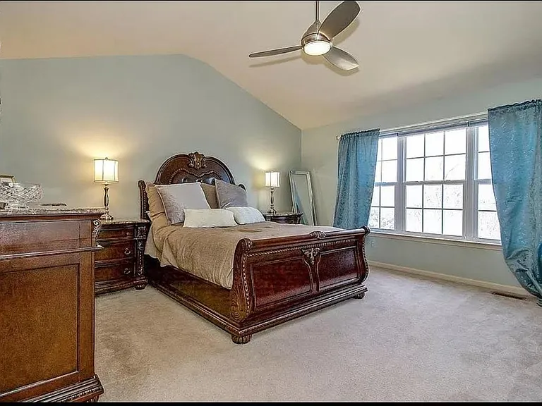 16544 Mulberry Way — Photo 17
