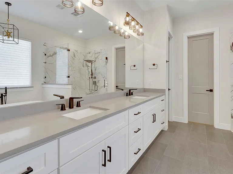 73 Wyndemere Dr — Photo 12