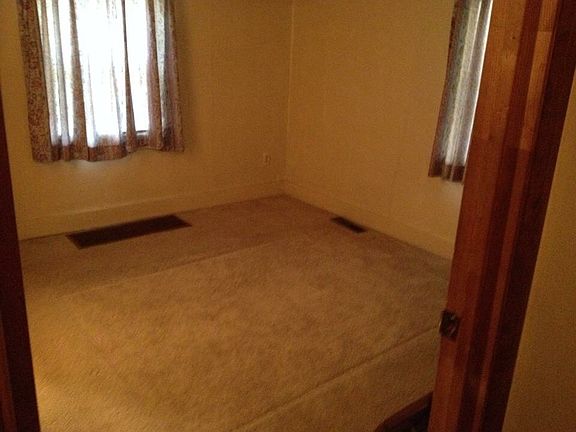2nd image of 4928 N Kentucky Ave