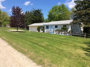 2821 Harvey St, Rochester Hills, MI 48309