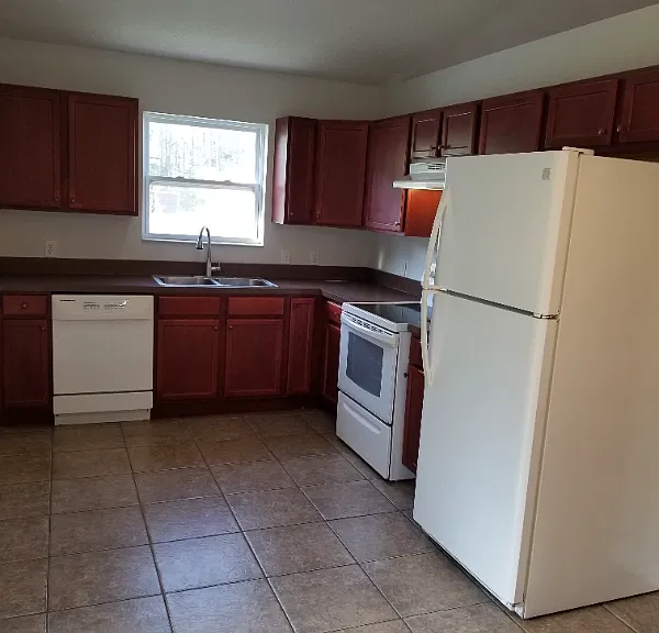 1051 N Saint Johns St — Photo 5