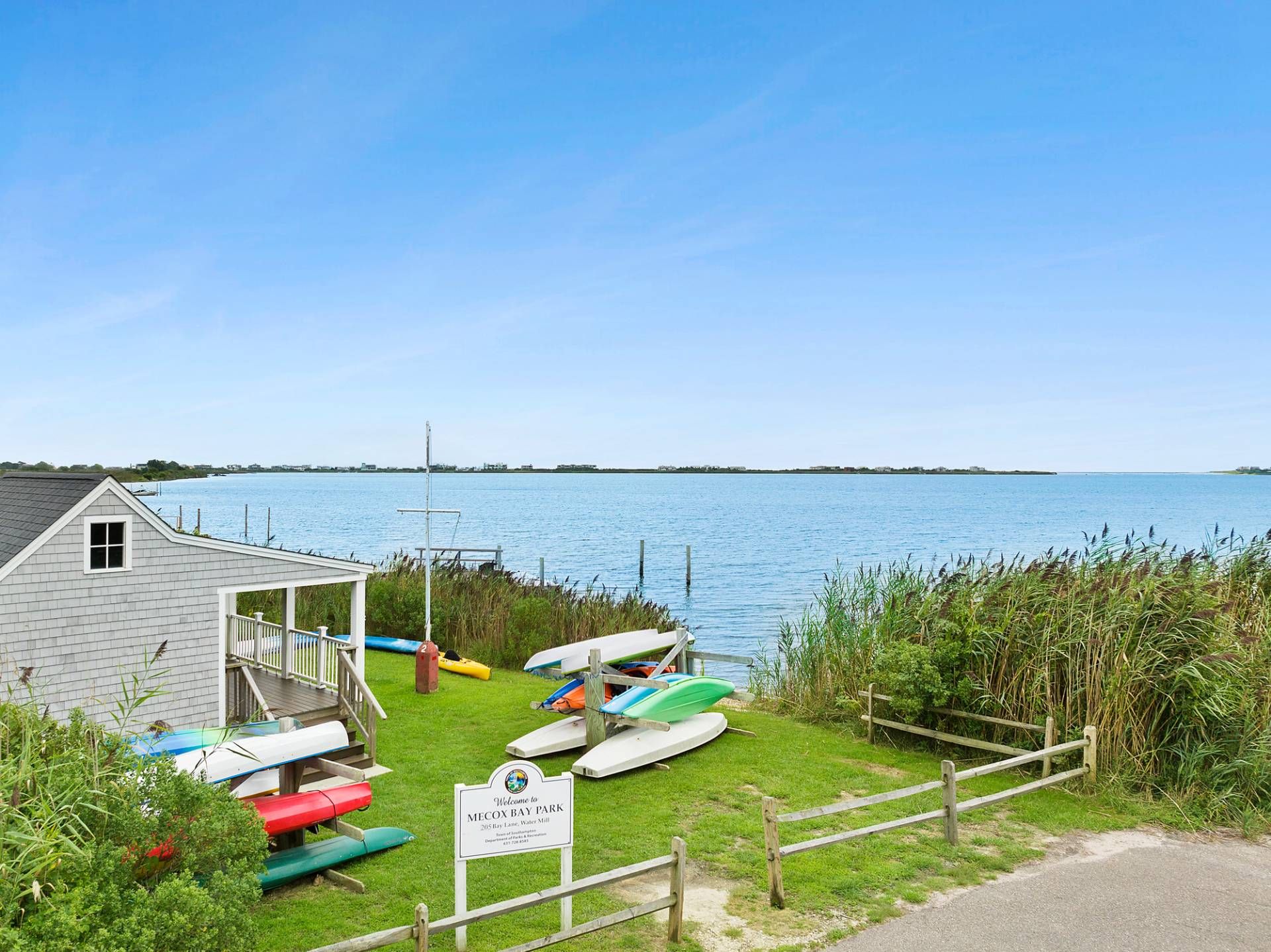 51 Mecox Bay Ln, Water Mill, NY 11976 Out East