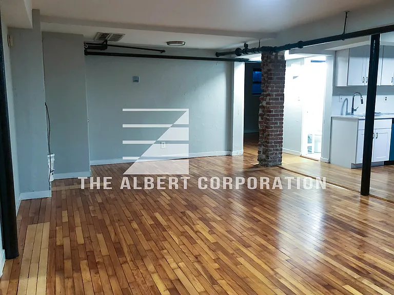 1400 Commonwealth Ave #1 — Photo 3