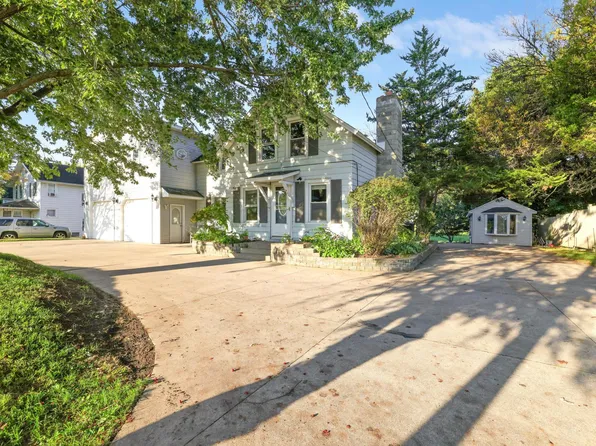 412 Prairie Ave, Faribault, MN 55021