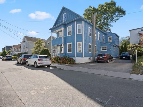 30-32 Linden St, Lawrence, MA 01841