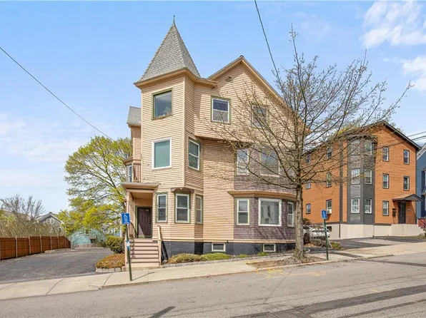 40-42 Cypress St, Providence, RI 02906
