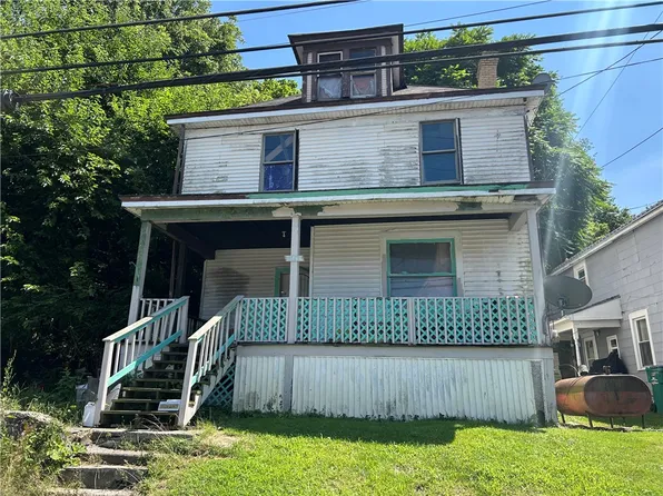 1117 2nd St, Brownsville, PA 15417