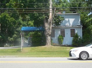 994 Little Britain Rd, New Windsor, NY 12553