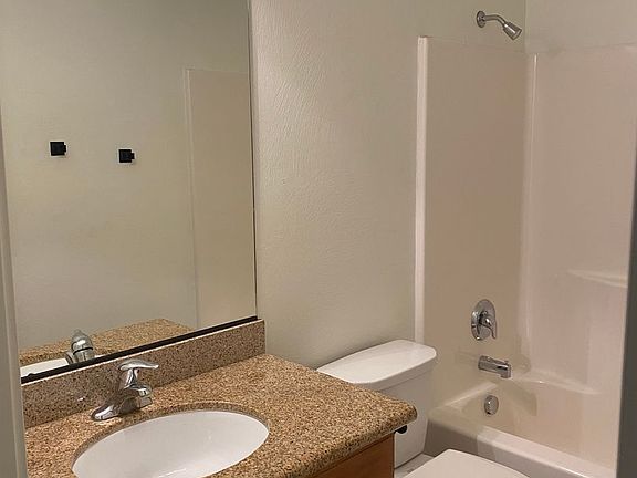 5th image of 370 W Buena Vis Unit 195