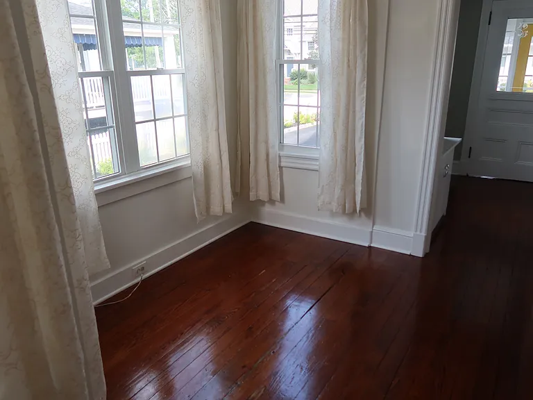 904 Arnold Ave — Photo 32