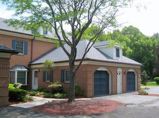 43 Westbrook Rd, Newburgh, NY 12550