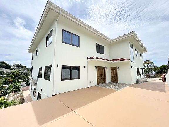 4th image of 2045 Mott Smith Dr #Top