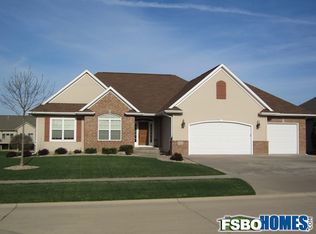 4330 Par Cir, Marion, IA 52302
