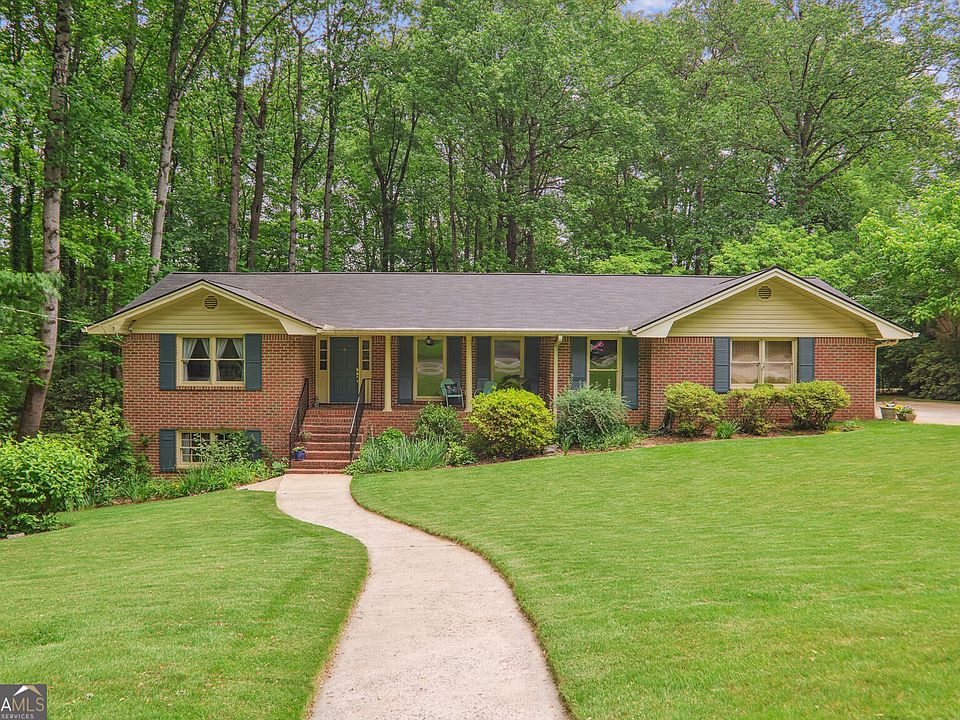 1st image of 4327 Beachview Dr SE
