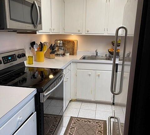 3rd image of 4210 36th St S APT B2