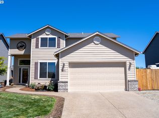 801 June Dr, Molalla, OR 97038