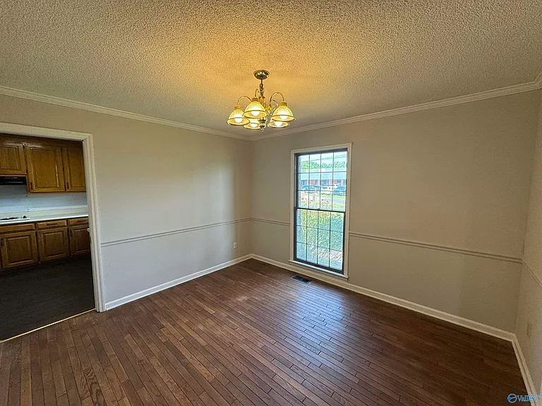 120 Roy Dr — Photo 12