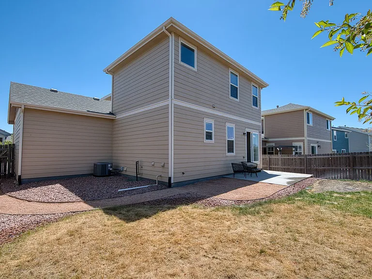 8265 Hardwood Cir — Photo 45