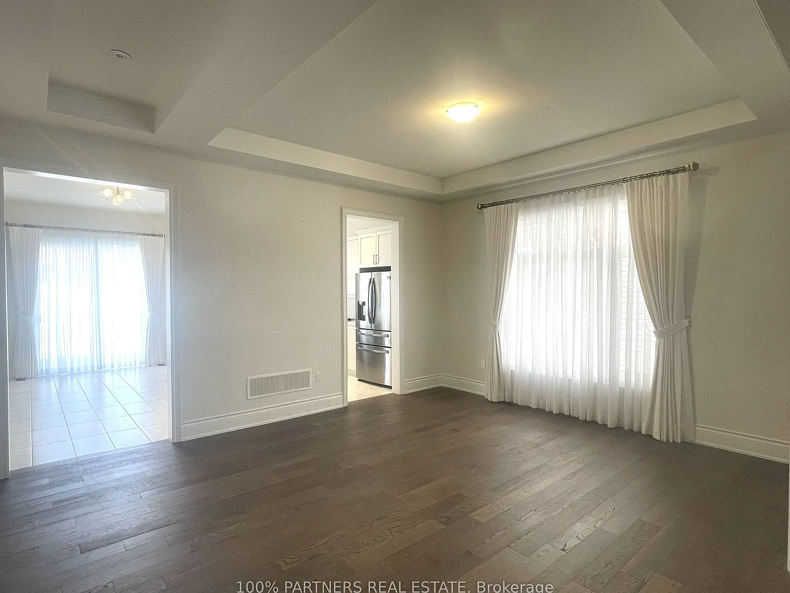 4 bed, $5,200 — Photo 4
