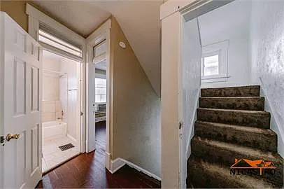 172 E 11th Ave — Photo 12