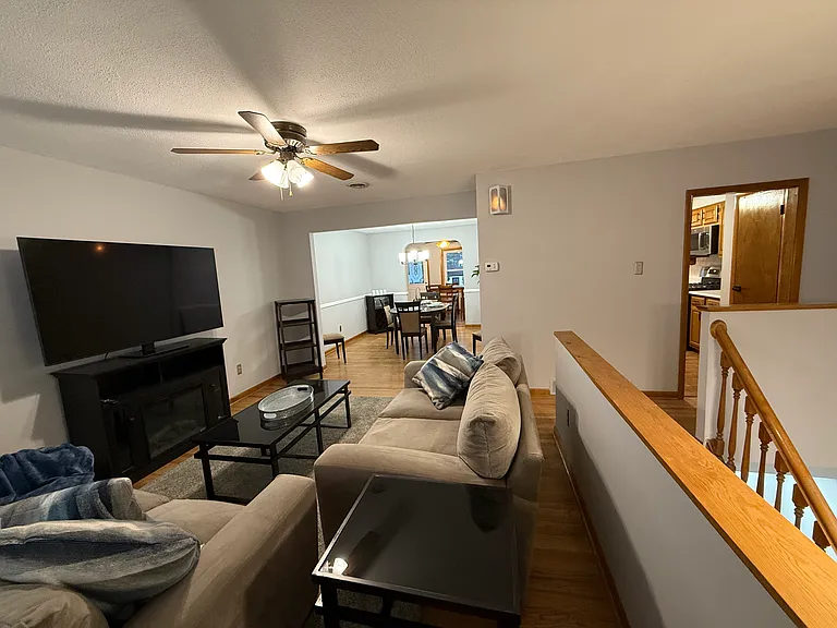 16 Wexford Rd — Photo 3