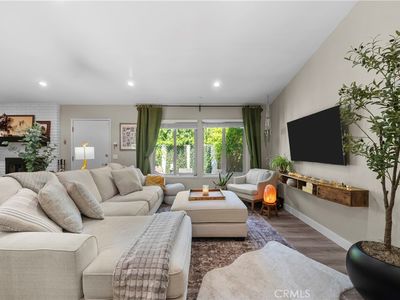 10214 Larwin Ave UNIT 3, Chatsworth, CA, 91311