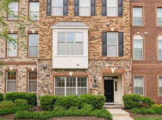 22613 Naugatuck Sq, Ashburn, VA 20148